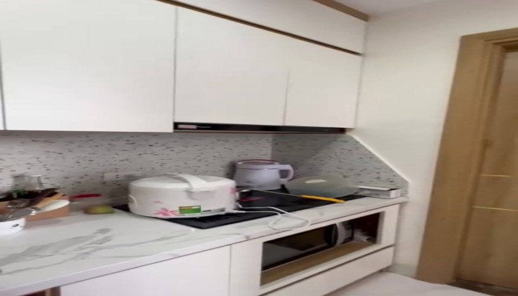 Kịch độc Cho thuê căn hộ 108B Nguyễn Trãi, 51m2, 2 ngủ, đủ công năng, Full đồ vào ở ngay, chỉ 8 triệu